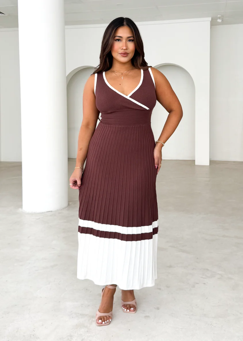 Radiate Knit Midi Dress - Chocolate - Honorern