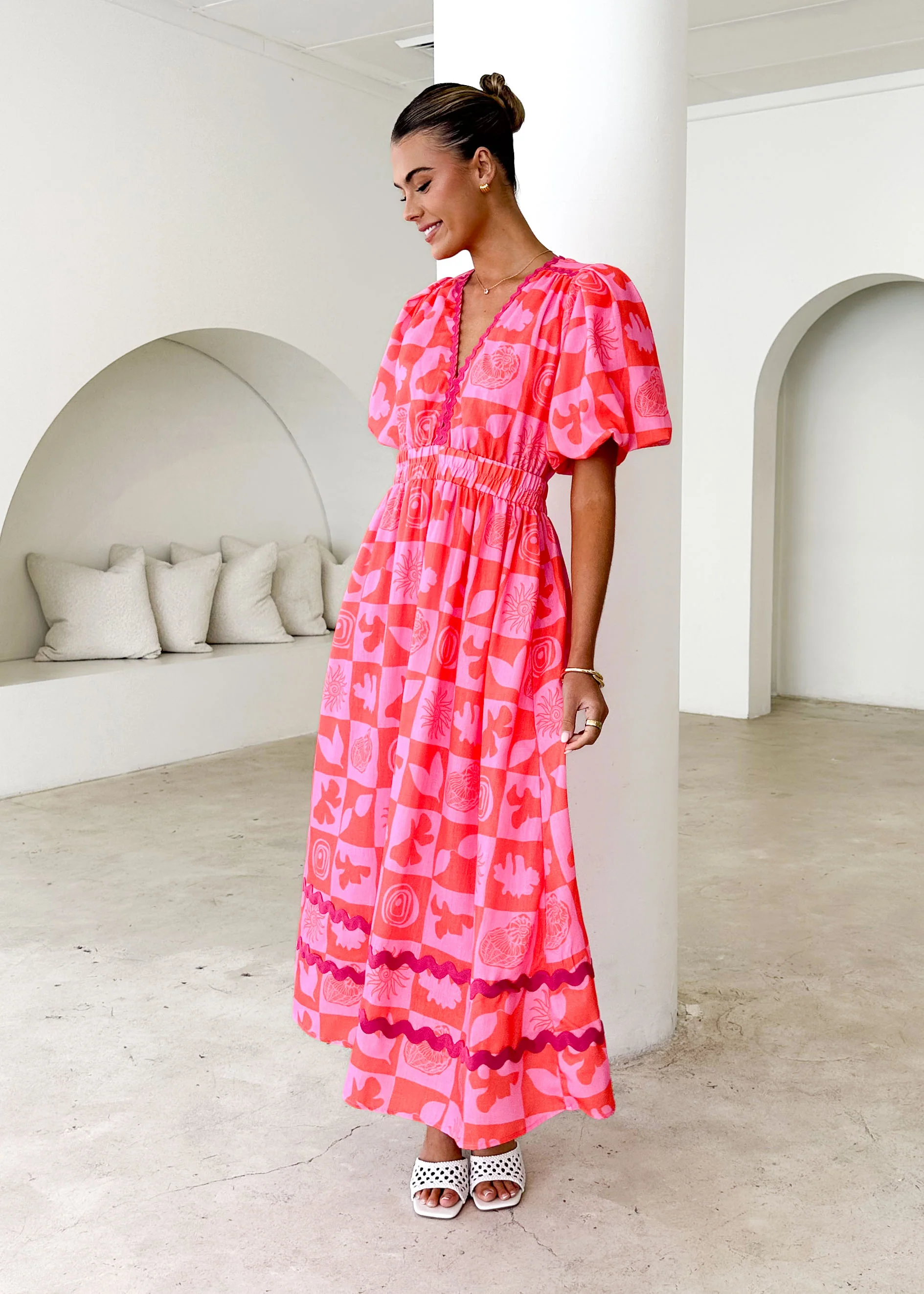 Paislee Maxi Dress - Pink Abstract - Honorern
