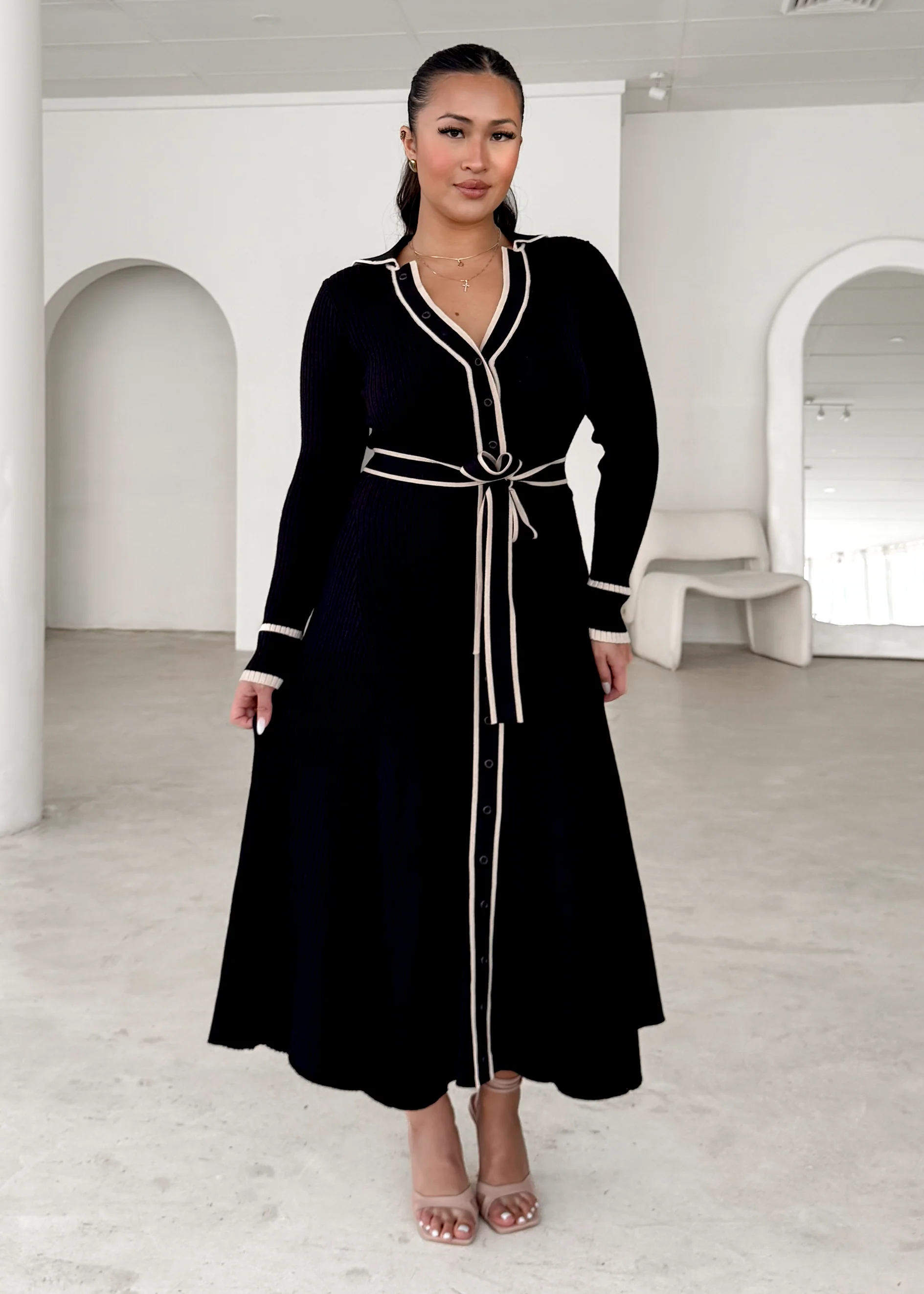 Adah Knit Midi Dress - Black - Honorern