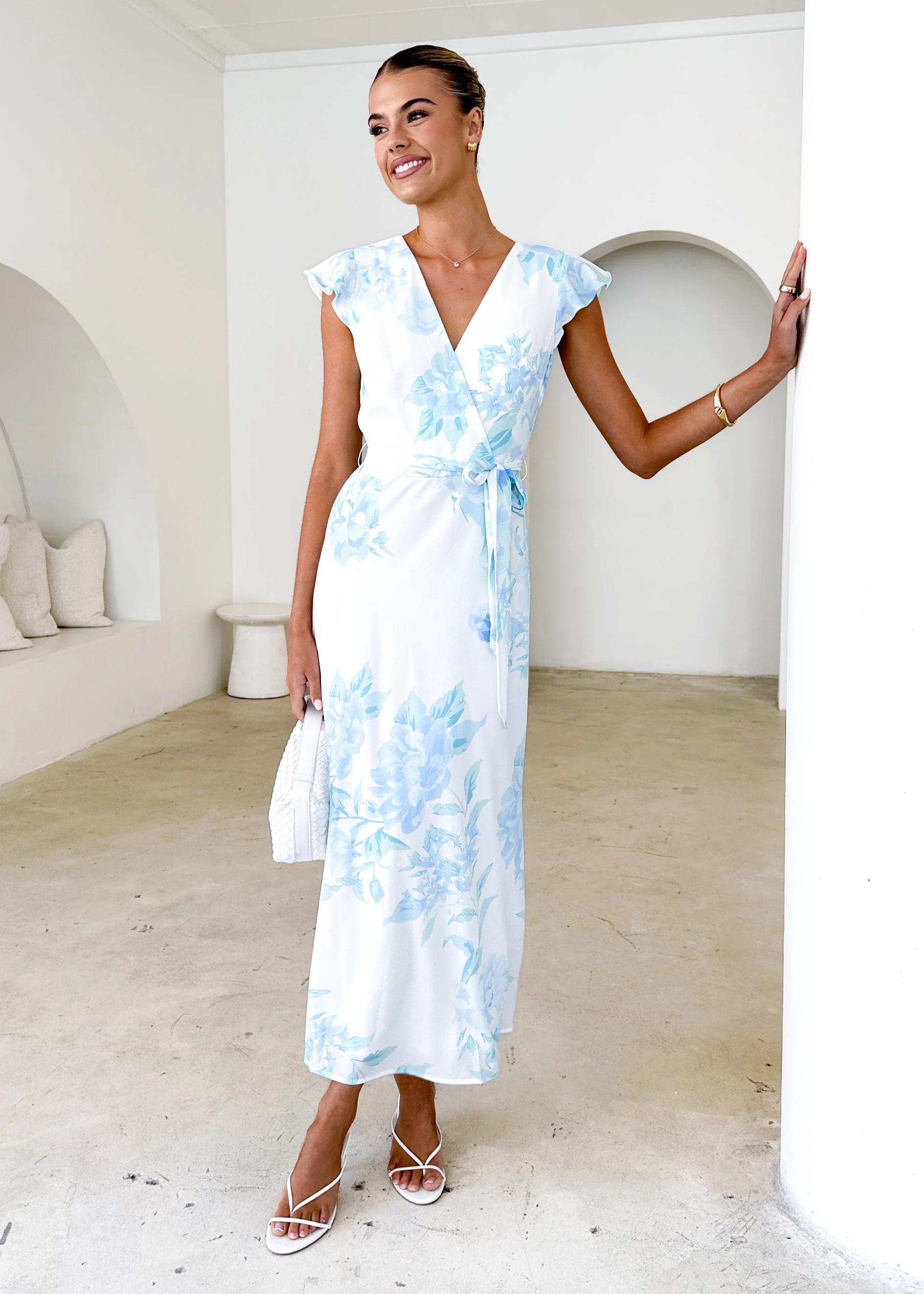 Graceless Midi Dress - Blue Floral - Honorern