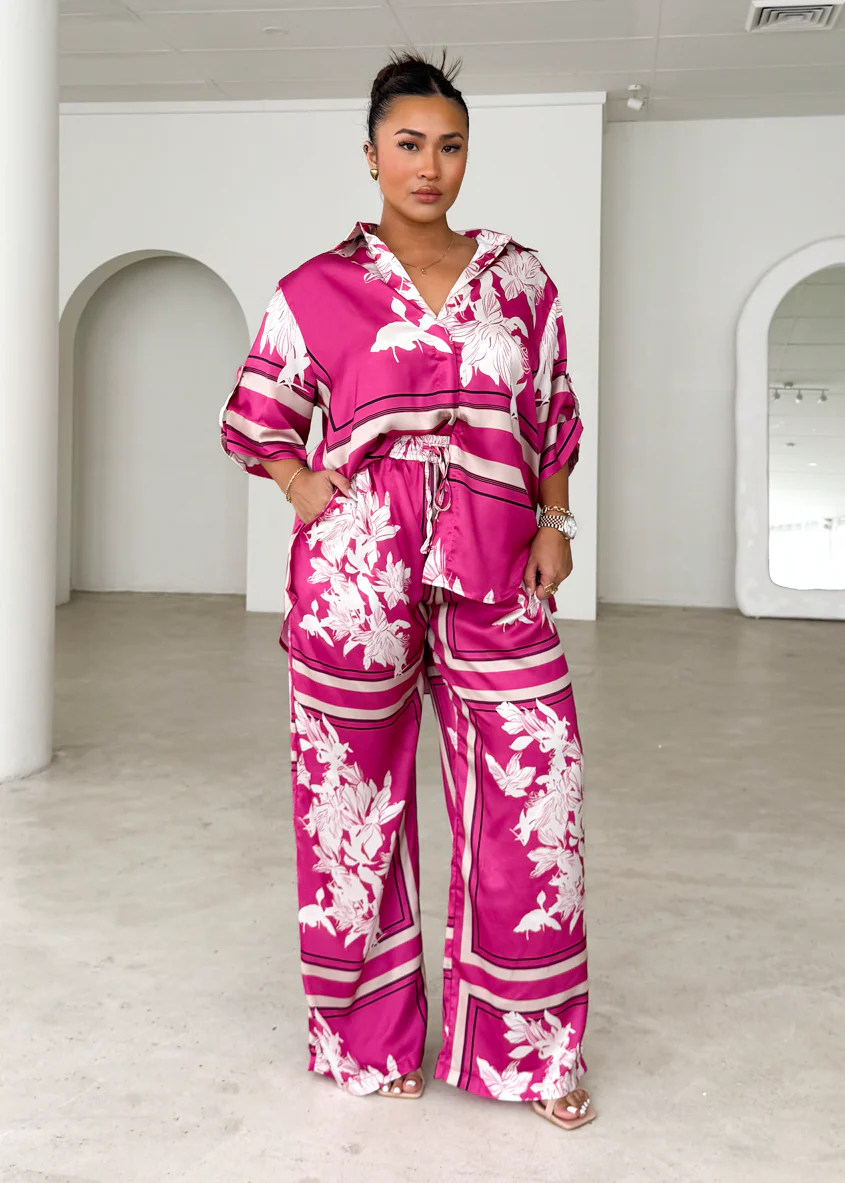 Kaycie Shirt - Magenta Floral - Honorern