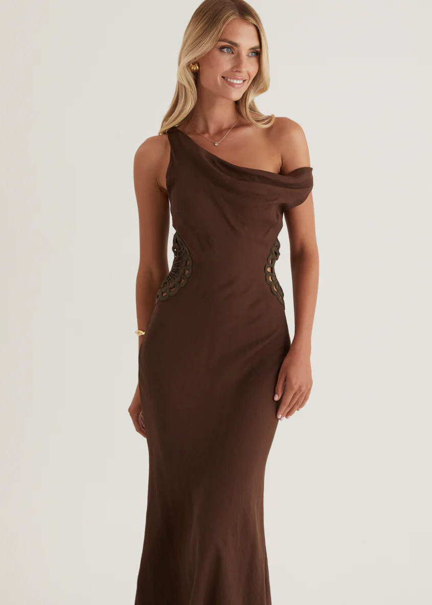 Sarai One Shoulder Maxi Dress - Chocolate - Honorern