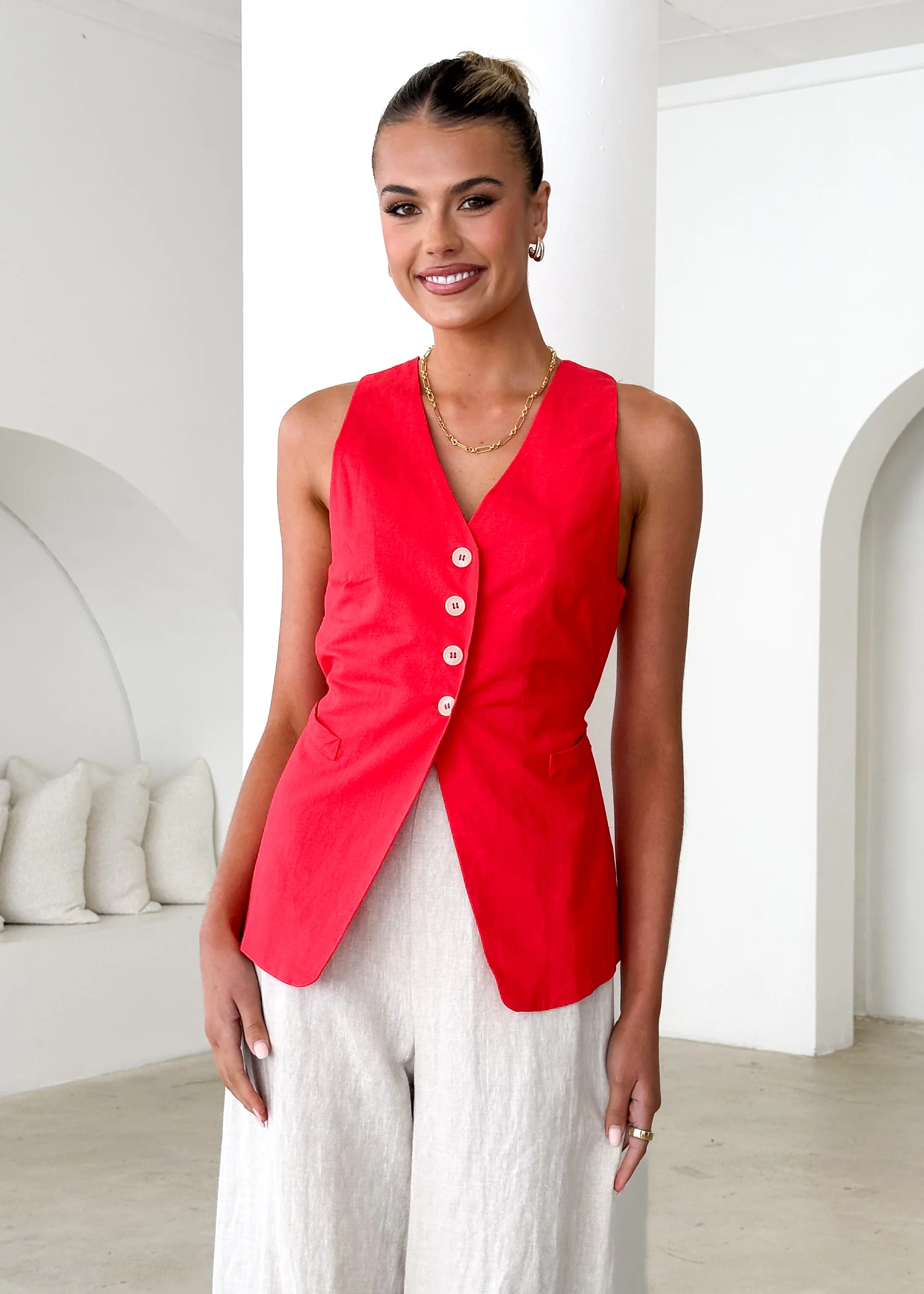Elise Vest Top - Red - Honorern