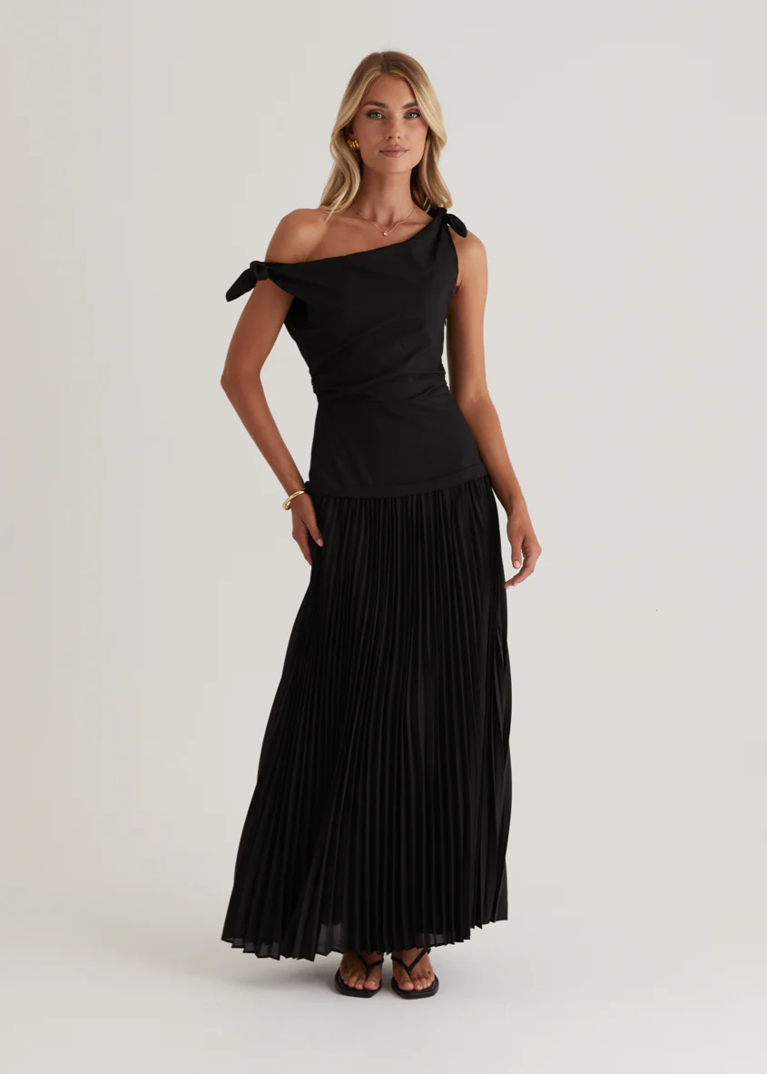 Keyla One Shoulder Maxi Dress - Black - Honorern