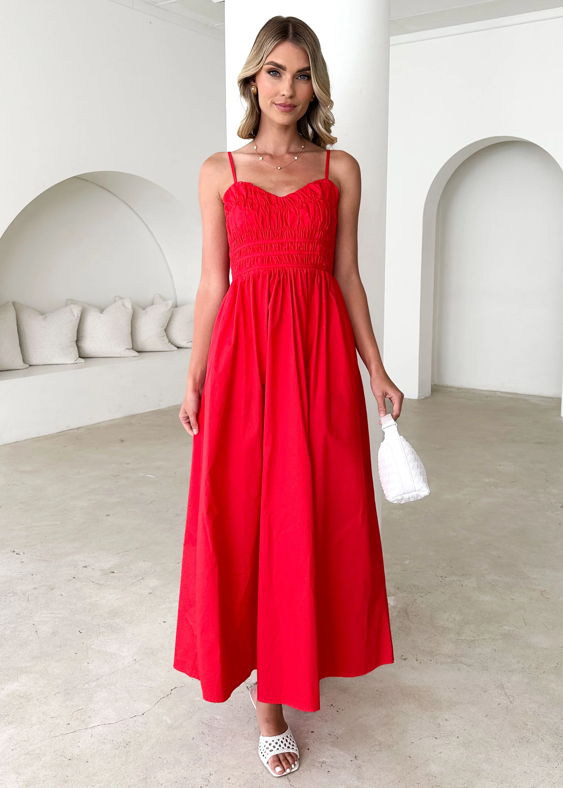 Serafina Maxi Dress - Red - Honorern