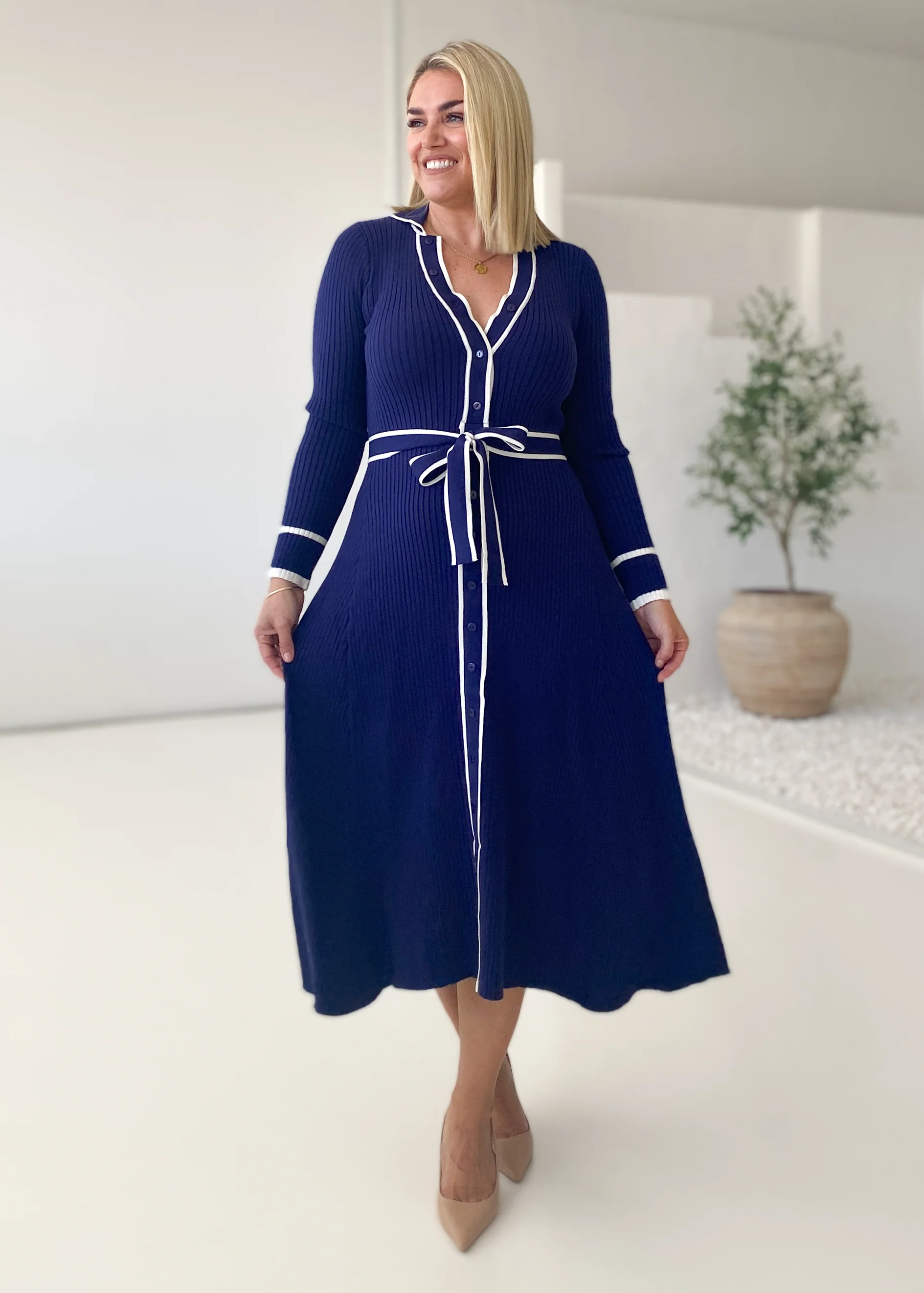 Adah Knit Midi Dress - Navy - Honorern