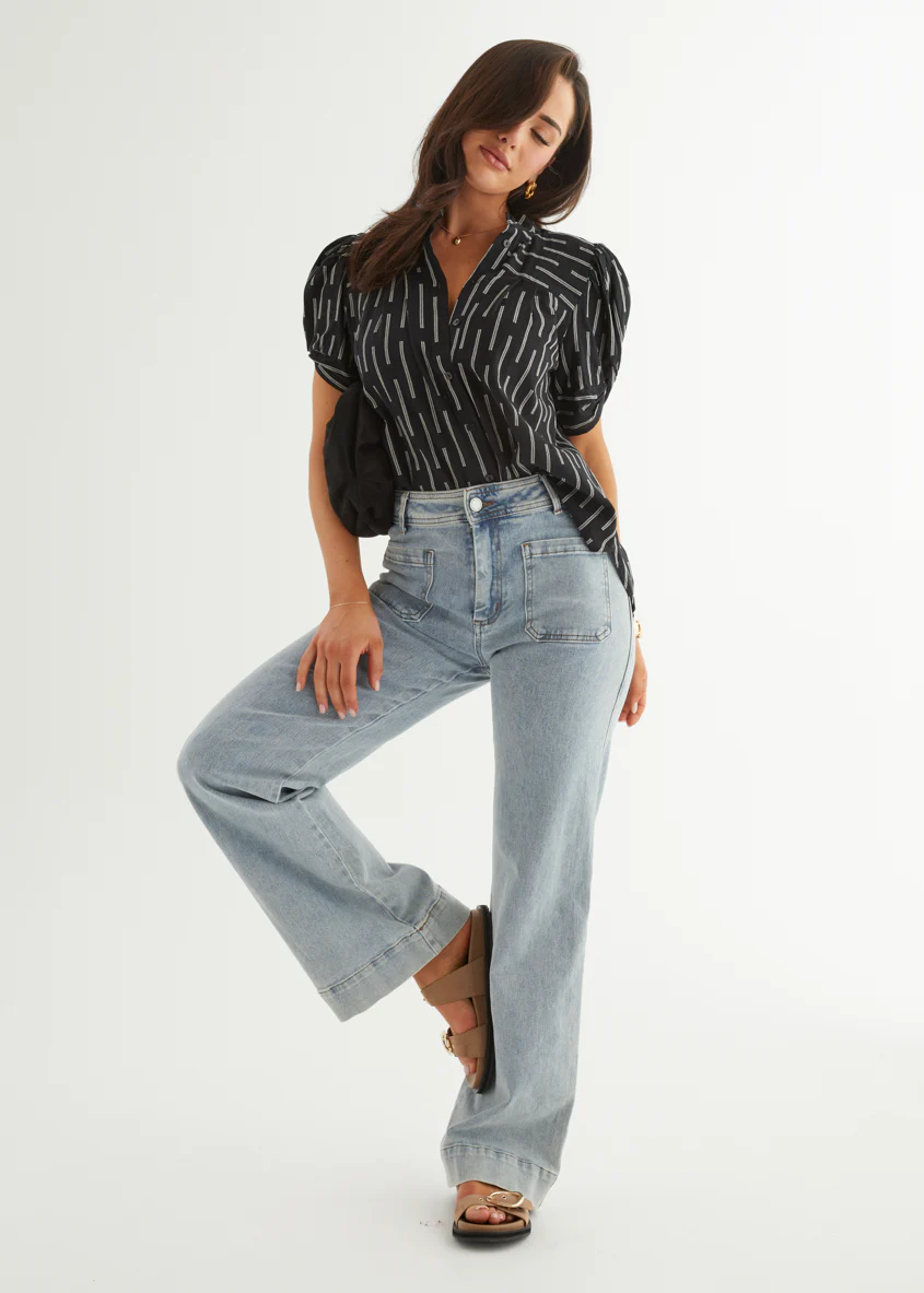 Becca Blouse - Liquorice - Honorern