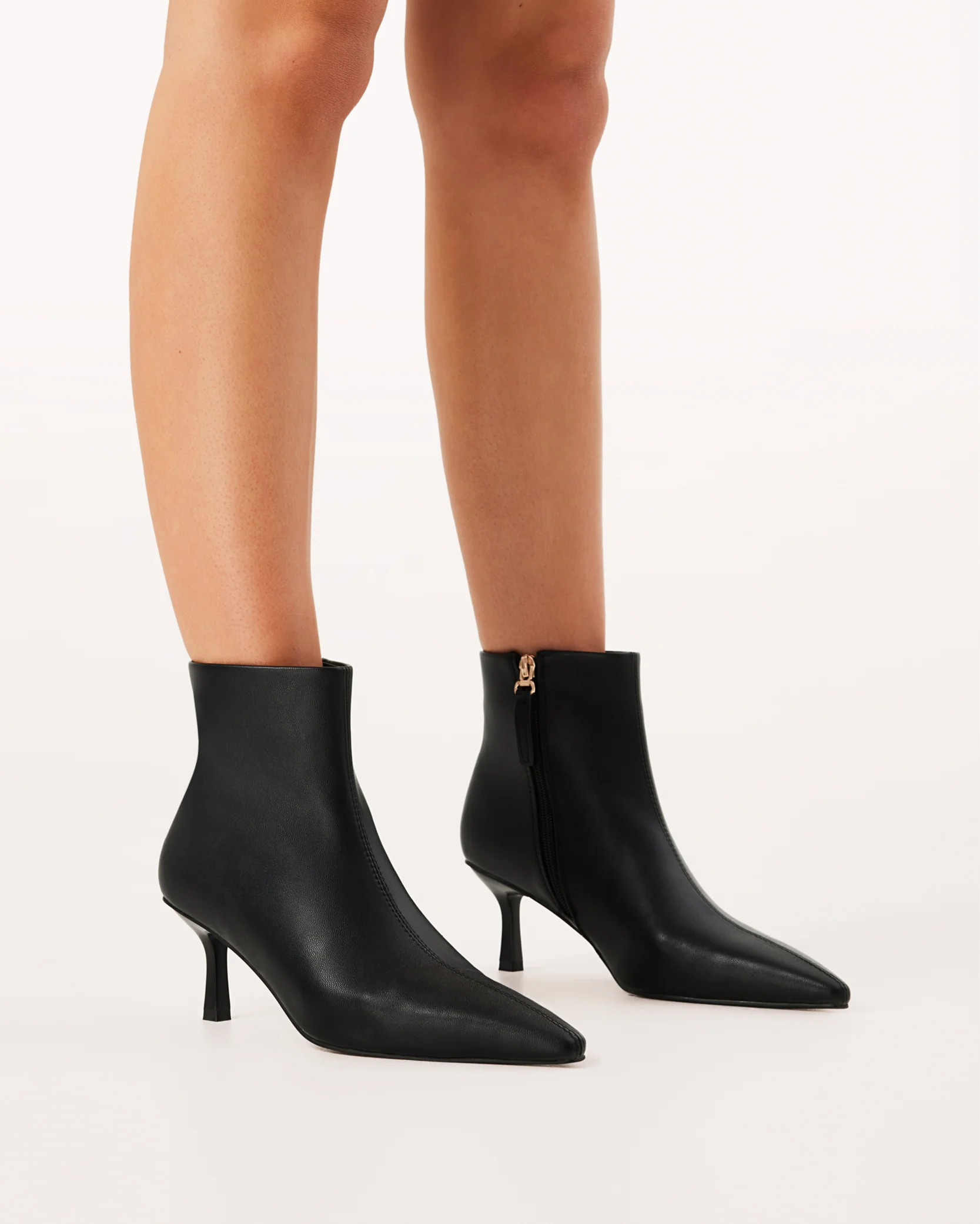 Emiko Boots - Black - Honorern