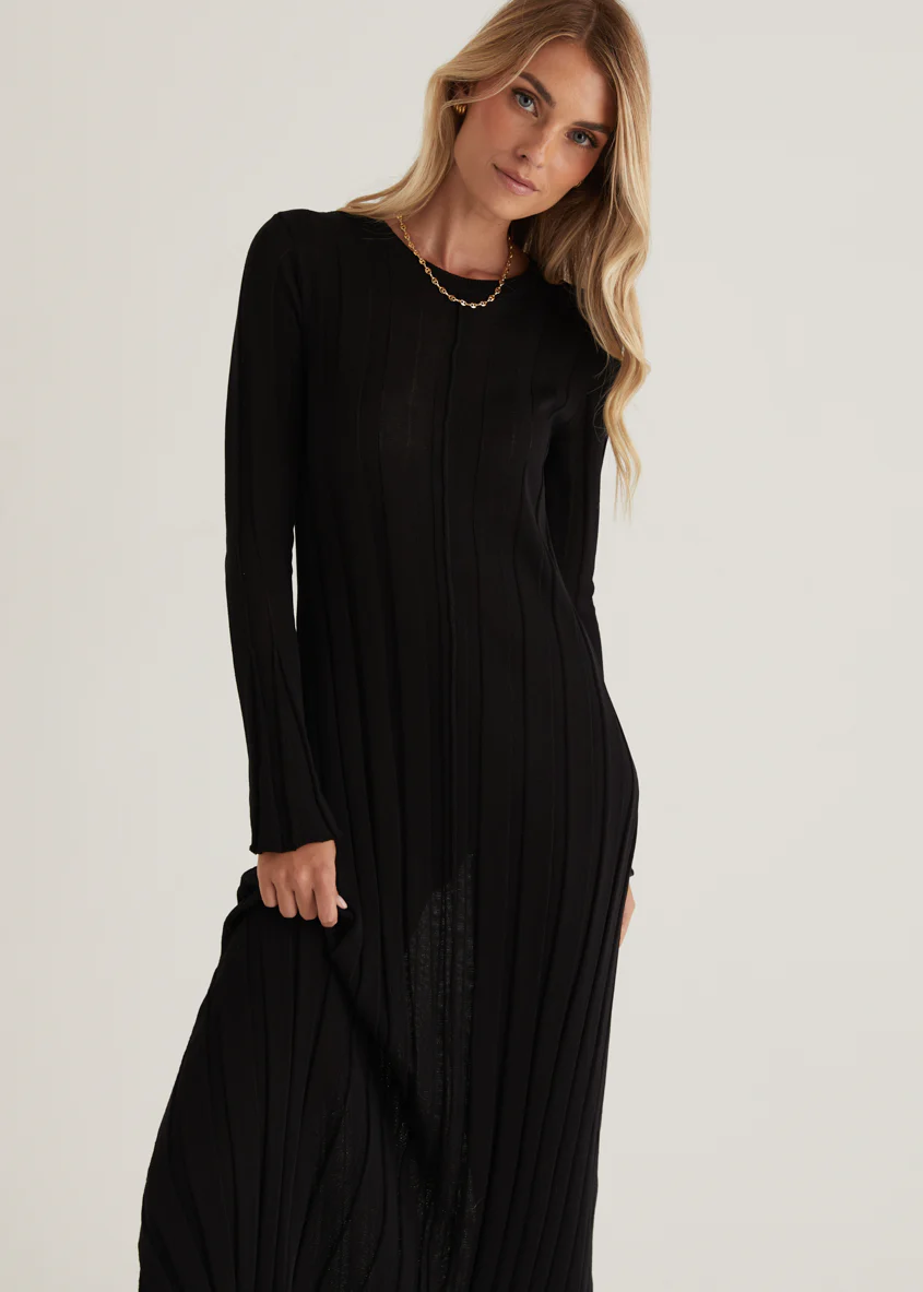 Serah Knit Midi Dress - Black - Honorern